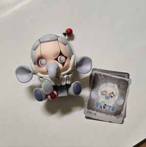 Popmart Skullpanda The Mare of Animals - The Elephant